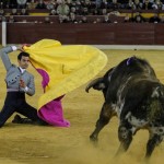 Dos orejas y rabo para Antonio Puerta